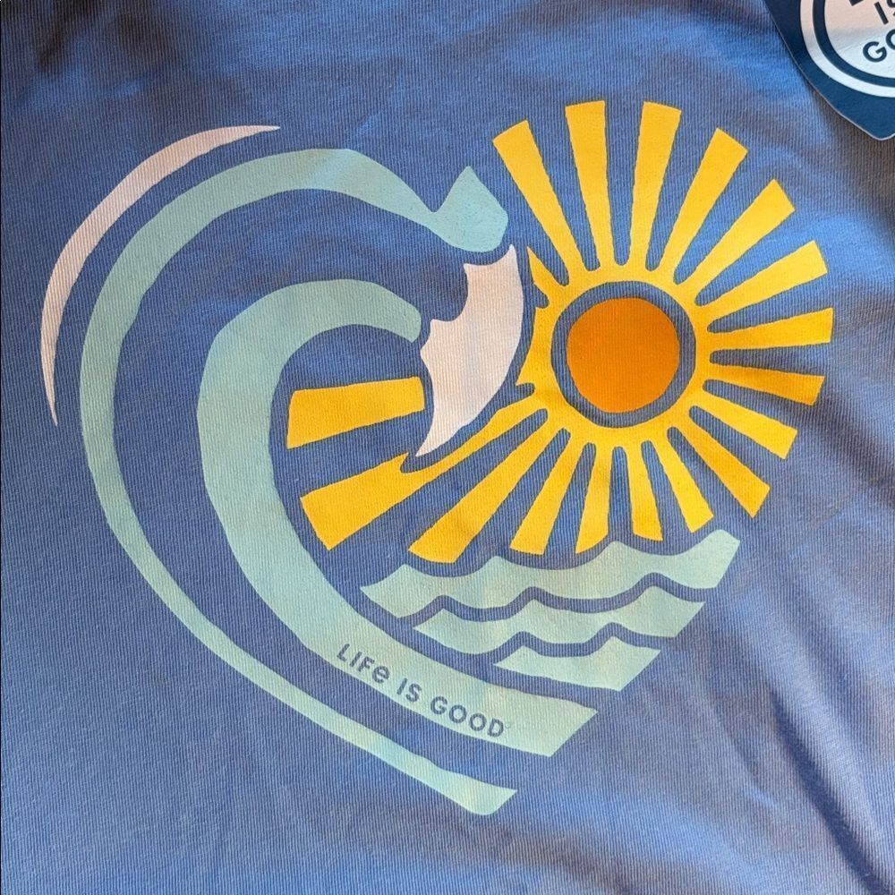 NWT Life Is Good Sky Blue Tee with Heart Sun and Wave - Picture 2 of 7